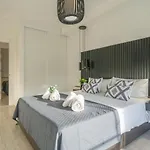 Xpce Teatro Square Apartman *