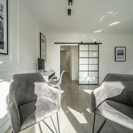 Xpce Teatro Square Apartment *